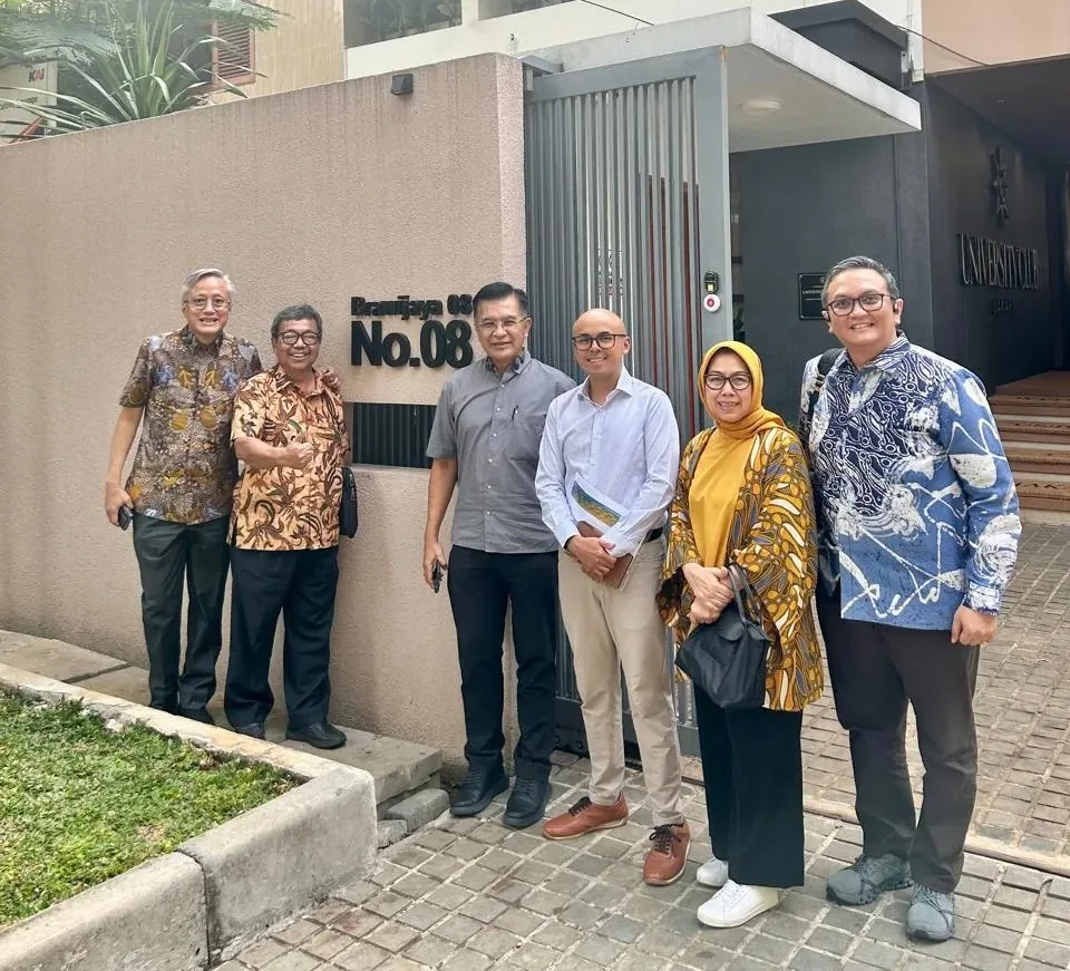 Koordinasi dengan Staf Khusus Presiden RI Bidang Komunikasi dan Analisa Kebijakan